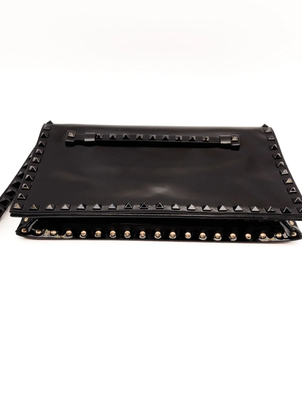 VALENTINO Garavani Rockstud Black Patent Leather Designer Clutch Wristlet